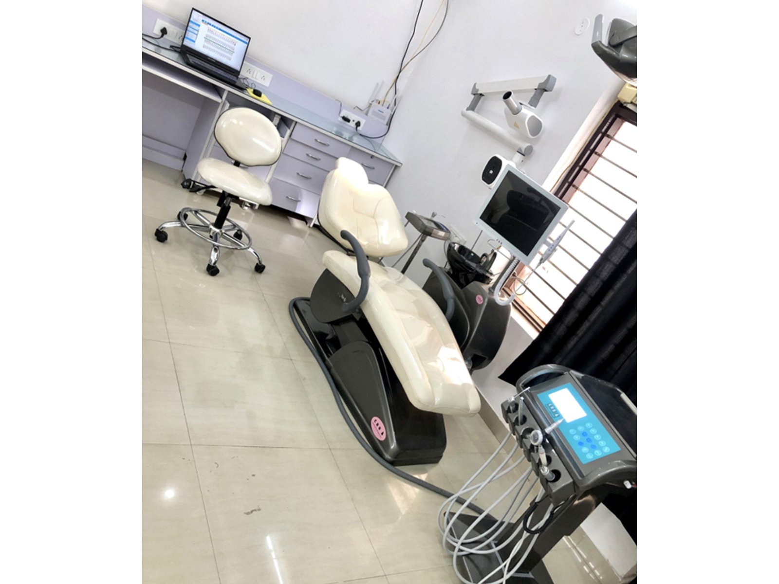 A Super Speciality Dental Care Centre